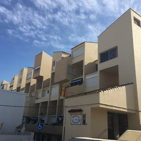 Luminoso Estudio A Pie De Playa Apartment